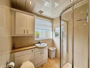 Photo 1- click for photo gallery